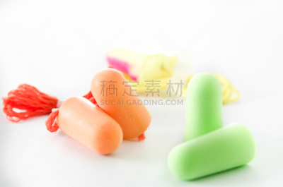 耳盘,白色背景,特写,水平画幅,噪声,保险箱,停止手势,保护工作服,白色,柔和