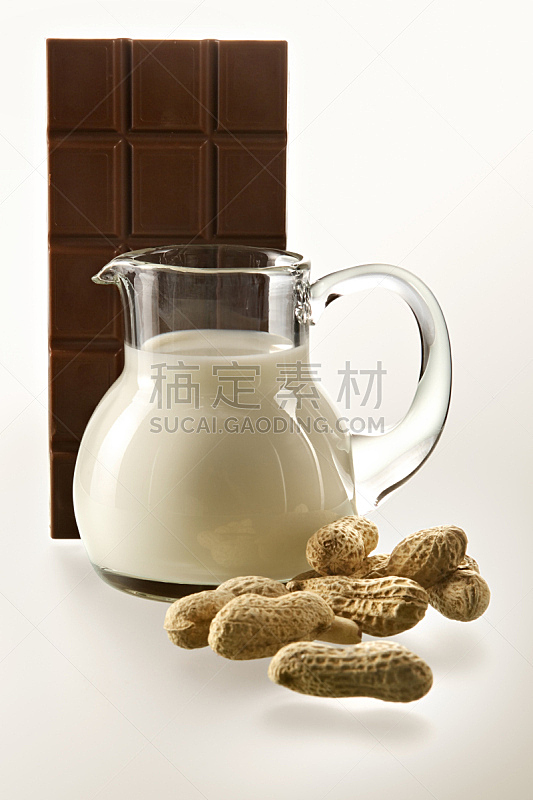 水壶,牛奶,巧克力,块状,奶壶,垂直画幅,奶制品,褐色,无人,轻的