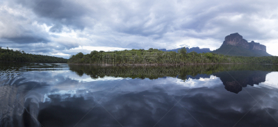 山,玻利瓦尔省,canaima,委内瑞拉,水,天空,气候,休闲活动,水平画幅,瀑布
