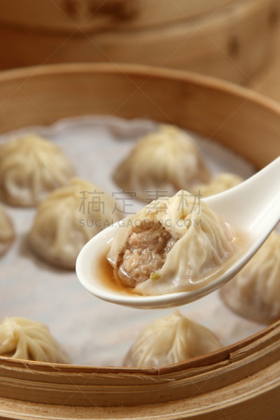 蒸菜,饺子,小笼包,恰恰舞,点心,餐具,垂直画幅,膳食,肉,晚餐