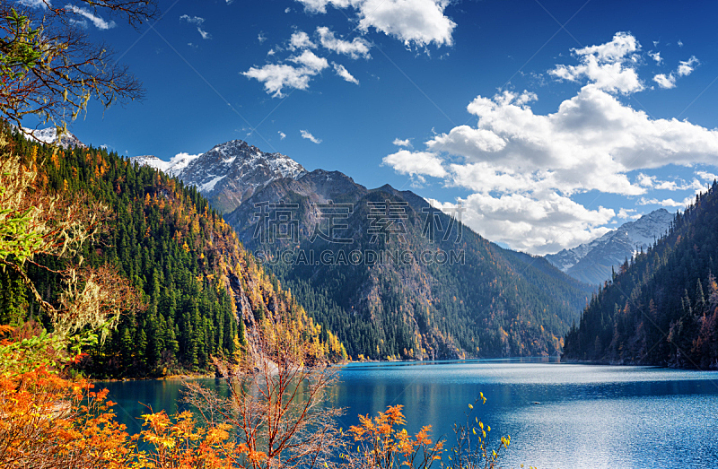 树林,山,风景,秋天,长湖,自然美,水,天空,水平画幅,纯净