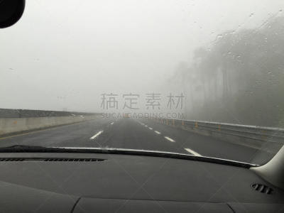 在雾中,佩罗特国家森林公园,韦拉克鲁斯,韦拉克鲁斯州,中庸,学开车,墨西哥中部,古董车,气候,水平画幅