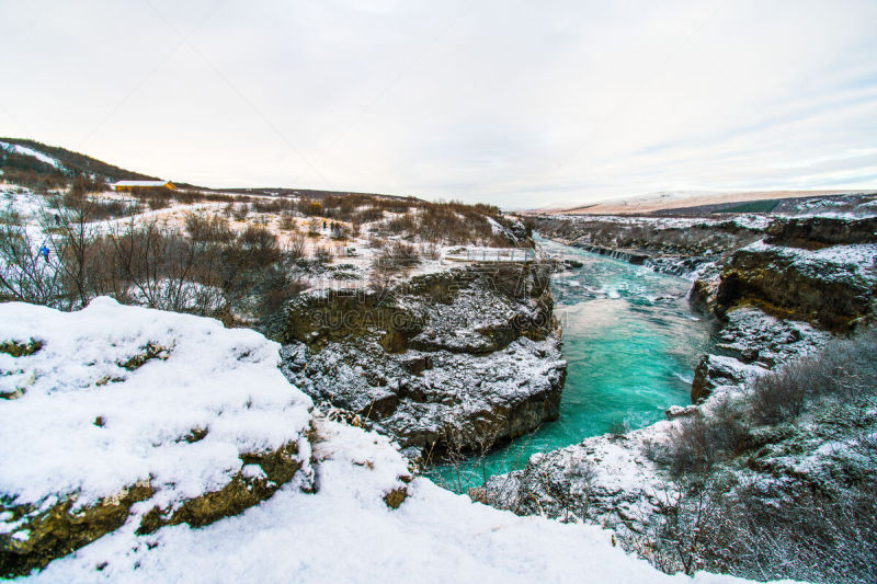 瀑布,hraunfossar,冰岛国,水,美,水平画幅,雪,旅行者,户外,火山岩