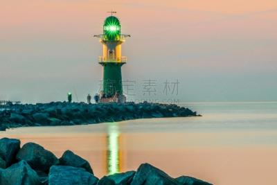 波罗的海,灯塔楼,夜晚,罗斯托克,梅克伦堡前波莫瑞州,灯塔,博美犬,沙丘,哈巴狗,水