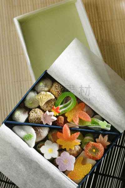 糖果,秋天,甜食,彩色图片,盒子,日本点心,银杏树,银杏,垂直画幅,留白