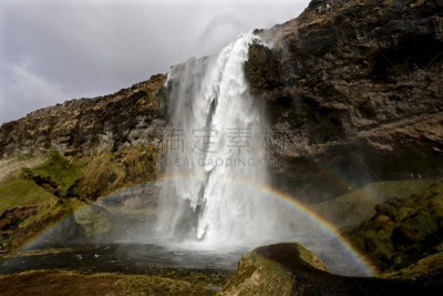 彩虹,塞里雅兰瀑布,seljalandsfoss waterfall,冰岛中南部,著名自然景观,水,天空,暴风雨,水平画幅,过大的