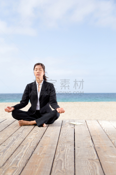 海滩,女人,瑜伽,亚洲,衣服,拉古娜海滩,橘子郡,橘子县,越南人,垂直画幅