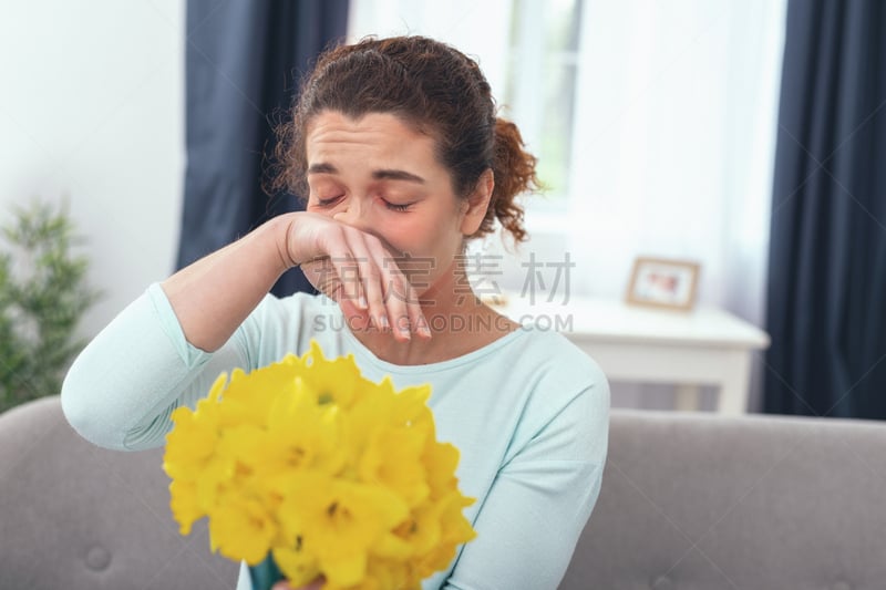 青年人,女人,芳香的,水平画幅,特写,枯草热,疲劳的,花束,扯开,植物