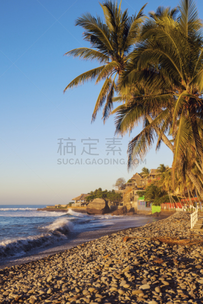 海滩,萨尔瓦多 ,高架铁路铁轨,垂直画幅,水,天空,沙子,无人,户外