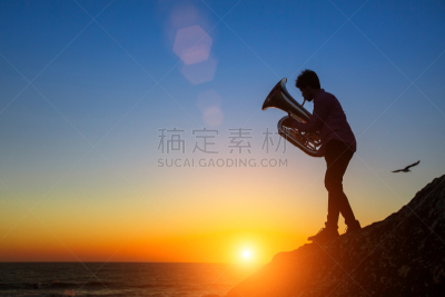 进行中,大号,男人,水边,艺术家,风,艺术,水平画幅,黄铜,葡萄牙