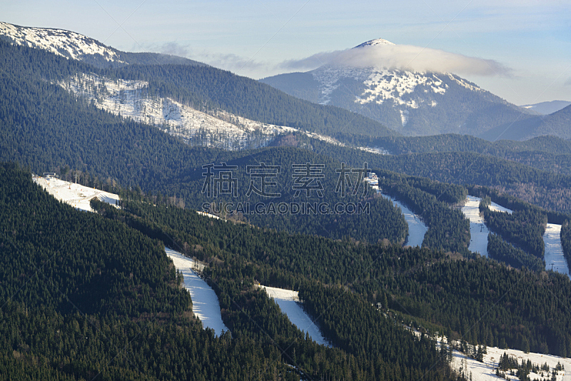 山,冬天,地形,滑雪场,天空,度假胜地,休闲活动,水平画幅,雪,无人