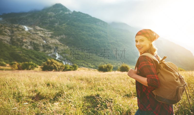 旅行者,夏天,女人,户外,山,徒步旅行,在上面,仅成年人,自由,高处