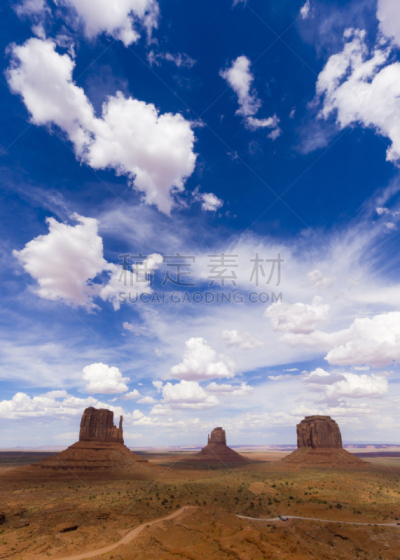 卷层云,纪念碑山谷,高积云,天空,在上面,字母表次序,科罗拉多高原,梅里克孤峰群,印第安保留地,孤峰群