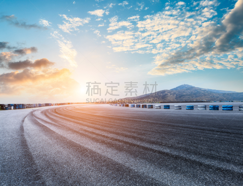 山,柏油路,天空,疤,光,摩托车赛,沥青,地面,街道,太空