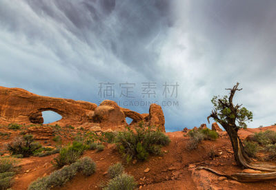 犹他,秋天,沙漠,雨,乌云,平衡岩石,马蹄弯,野生白山羊,羚羊谷,著名自然景观