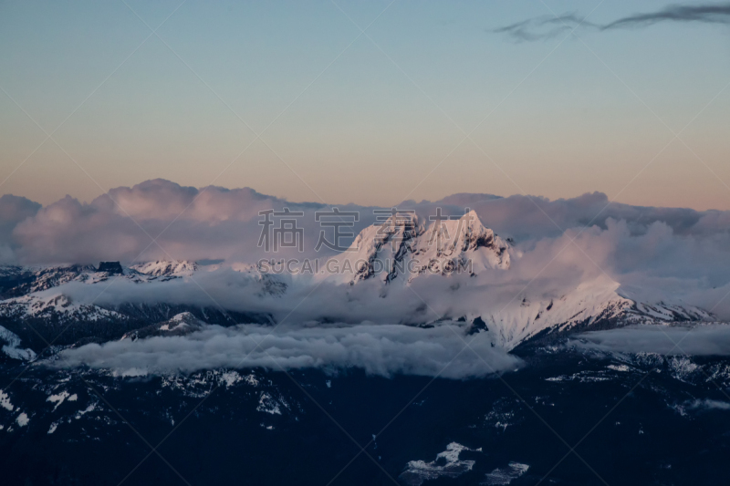 山,地形,航拍视角,加拿大,天空,美,公元前,水平画幅,云,雪