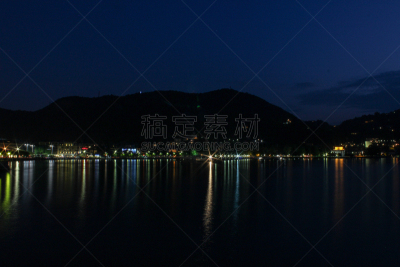 水平画幅,夜晚,无人,科摩湖,户外,城市,湖,科莫,阿尔卑斯山脉,2015年