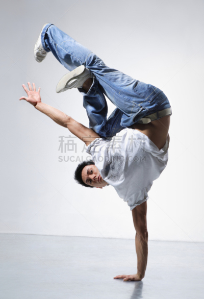 霹雳舞,垂直画幅,青少年,艺术模特,艺术,注视镜头,美人,男性,身体活动,现代