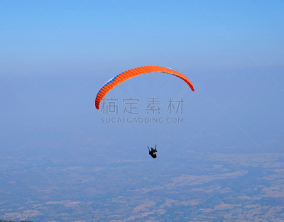 天空,悬崖跳水,跳崖,伞兵,男子的田赛项目,跳伞运动,降落伞运动,降落伞,风,休闲活动