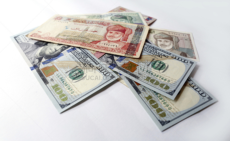 白色背景,分离着色,美国百元钞票,雄鹿,100号,美元符号,白色,股票,商务,股市和交易所