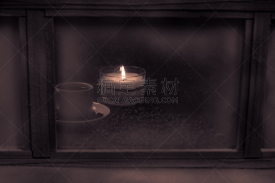 窗台,窗户,冬天,住宅房间,舒服,雪上汽车运动,水平画幅,雪,无人,装饰物
