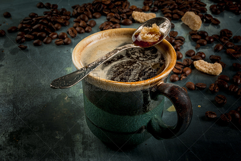 咖啡杯,背景,烤咖啡豆,褐色,芳香的,水平画幅,茶碟,古老的,生食,饮料