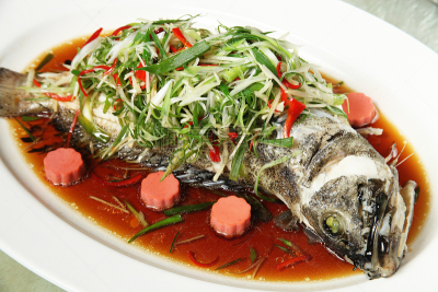 清蒸鱼,笛鲷,蔬菜,热,清新,食品,蒸菜,餐具,辣椒,葱