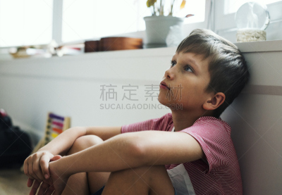 沮丧,男孩,水平画幅,绝望,情绪压力,人,白人,泰国,男性,青年人