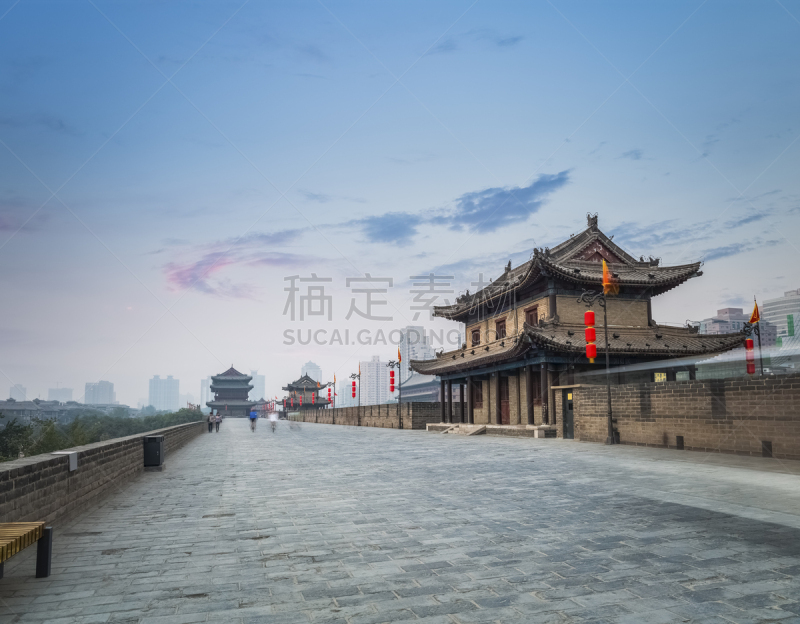 西安,黄昏,天空,灯笼,水平画幅,建筑,建筑外部,户外,红色,老年人