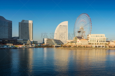 横滨高速铁路,都市风景,横滨,日本,城市天际线,居住区,黄昏,渡轮,公园,现代