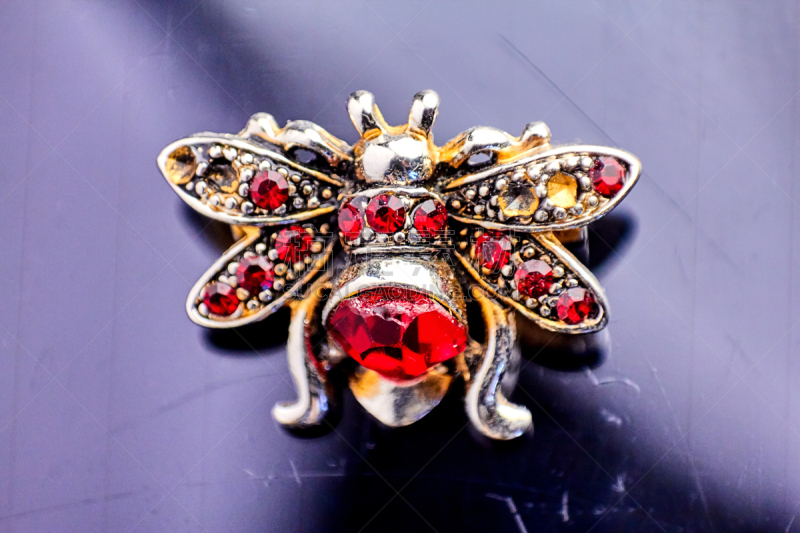蜜蜂,胸针,水晶,过时的,黑色背景,纺织品,珠子,黄金,宝石,水平画幅