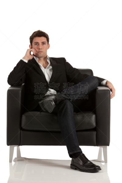 扶手椅,男商人,套装,男性,正面视角,舒服,白领,男人,注视镜头,坐