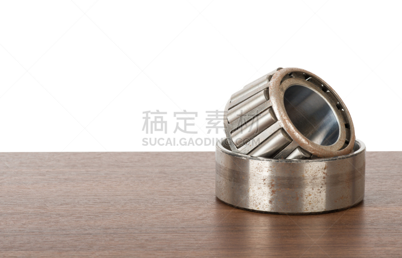 滚珠,滚刷,桌子,水平画幅,银色,白色背景,背景分离,金属,特写,钢铁