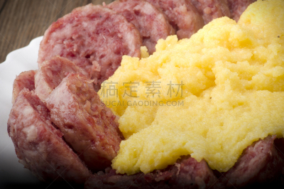 波伦塔,猪脚香肠,猪蹄,扁豆,餐具,煮食,水平画幅,形状,动物身体部位