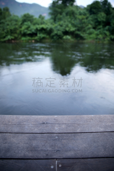 河流,硬木地板,前面,森林,垂直画幅,周末活动,户外,泰国,雨林,滨水