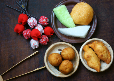 街头食品,越南,中式外卖,海绵蛋糕,饺子,餐具,人造的,水平画幅,纺织品,蛋糕