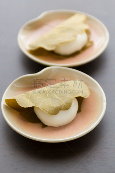 橡叶麻糬,食品,传统,糖果,图像,柏市,团子饺子,糯米团,日本点心,餐具
