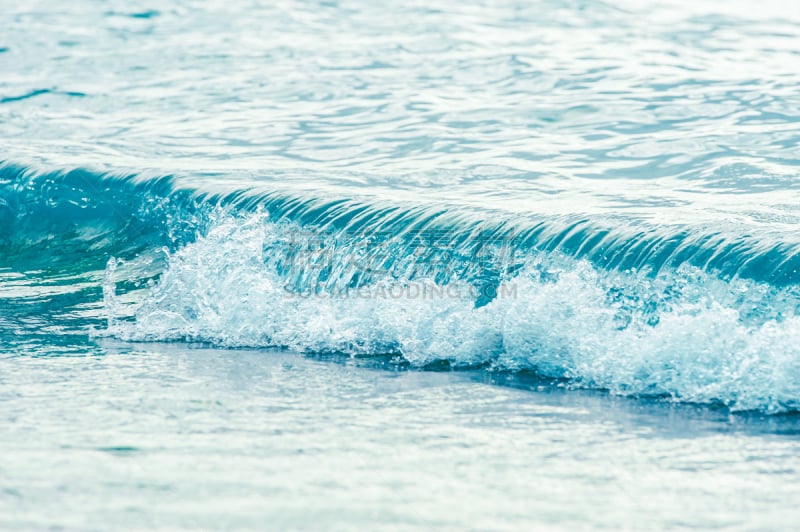 海浪,海滩,水,度假胜地,水平画幅,无人,欧湖岛桑迪海,夏天,户外,闪亮的