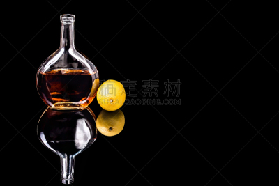 柠檬,瓶子,白兰地,黑色,芳香的,水平画幅,古老的,含酒精饮料,饮料,伏特加