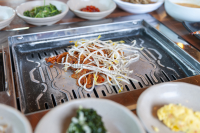 传统,韩国,蔬菜,豆芽,餐馆,食品,调味品,韩国泡菜,格子烤肉,猪肉