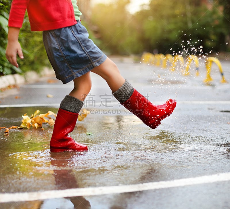 水坑,雨,儿童,红色,衣服,靴子,雨鞋,春天,水,公园