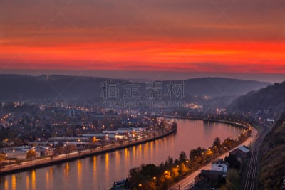 默兹河,红色,天空,水平画幅,高视角,云,无人,铁轨轨道,观测点,户外