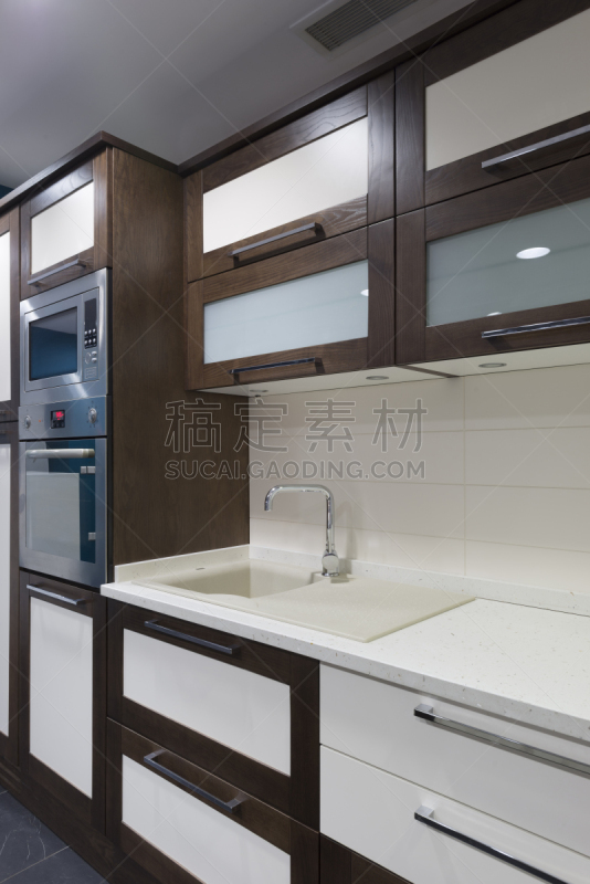 室内,厨房,抽油烟机,微波炉,垂直画幅,褐色,新的,无人,玻璃,家具