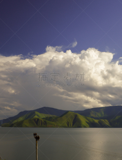 多巴湖,亚洲,东南亚,垂直画幅,风景,图像,无人,旅游目的地,湖,水