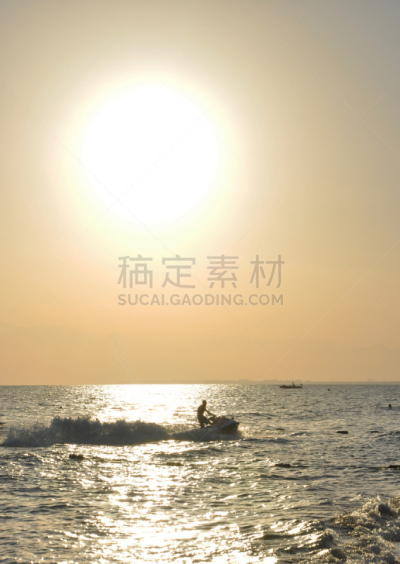 乐趣,喷水推进艇,垂直画幅,水,天空,休闲活动,夏天,青年人,运动,安塔利亚省