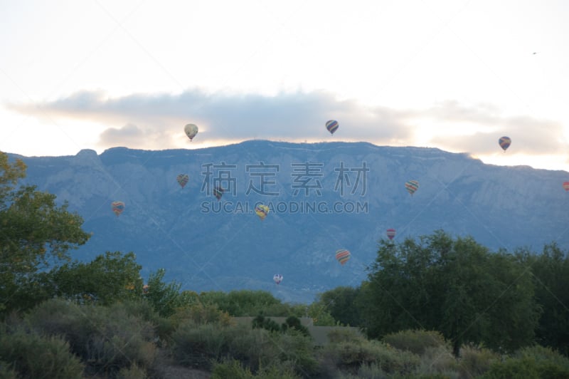 三笛亚山脉,热气球,气球节,自然,美,水平画幅,早晨,户外,高对比度,非凡的