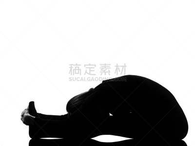 女人,瑜伽,水平画幅,阴影,坐在地上,白人,屈体,仅成年人,坐,剪影