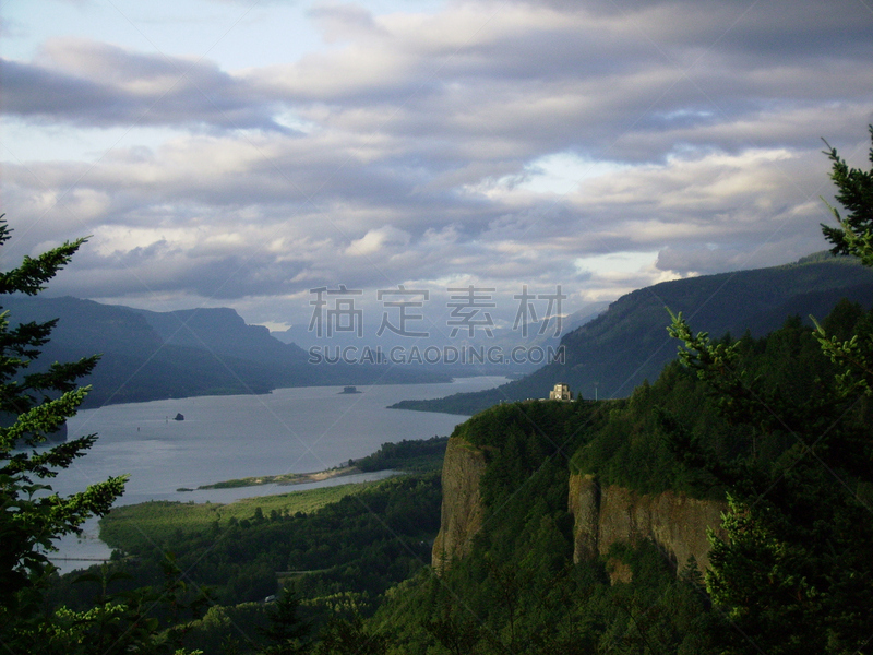 哥伦比亚河谷,王冠岬,风景,房屋,俄勒冈州,俄勒冈郡,水平画幅,无人,2015年,河流