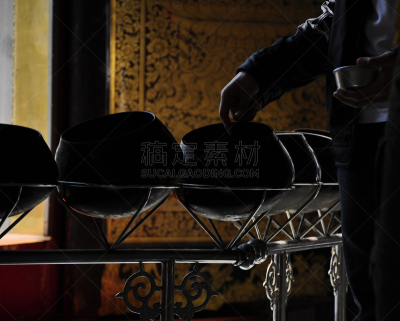 捐款箱,寺庙,水平画幅,铝,行乞碗,金属,部分,金属制品,成年的