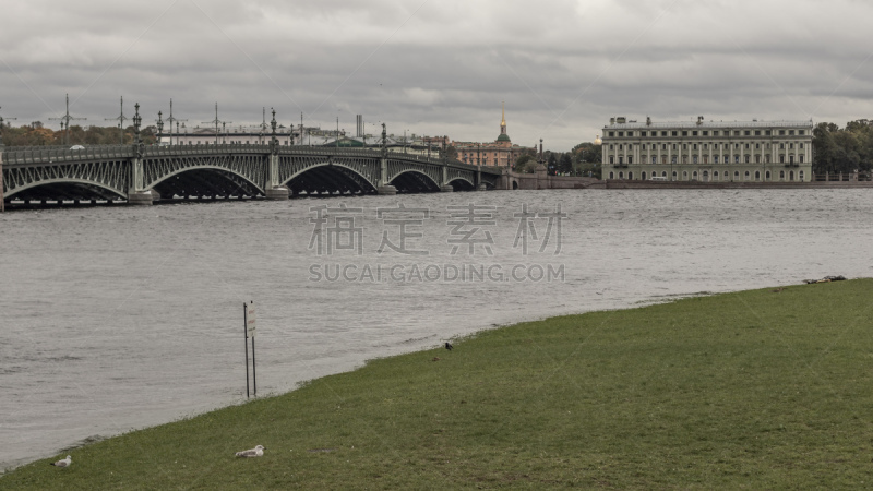 风景,圣彼得堡,河流,桥,多云,白昼,圣徒彼得和保罗城堡,寒冷,暗色,云景